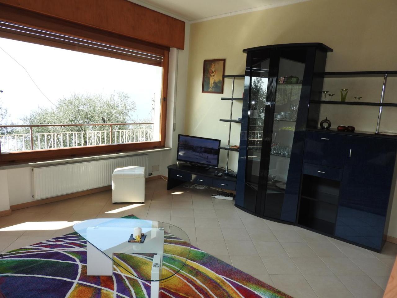 Casa Sant'Antonio Apartment Malcesine Bagian luar foto