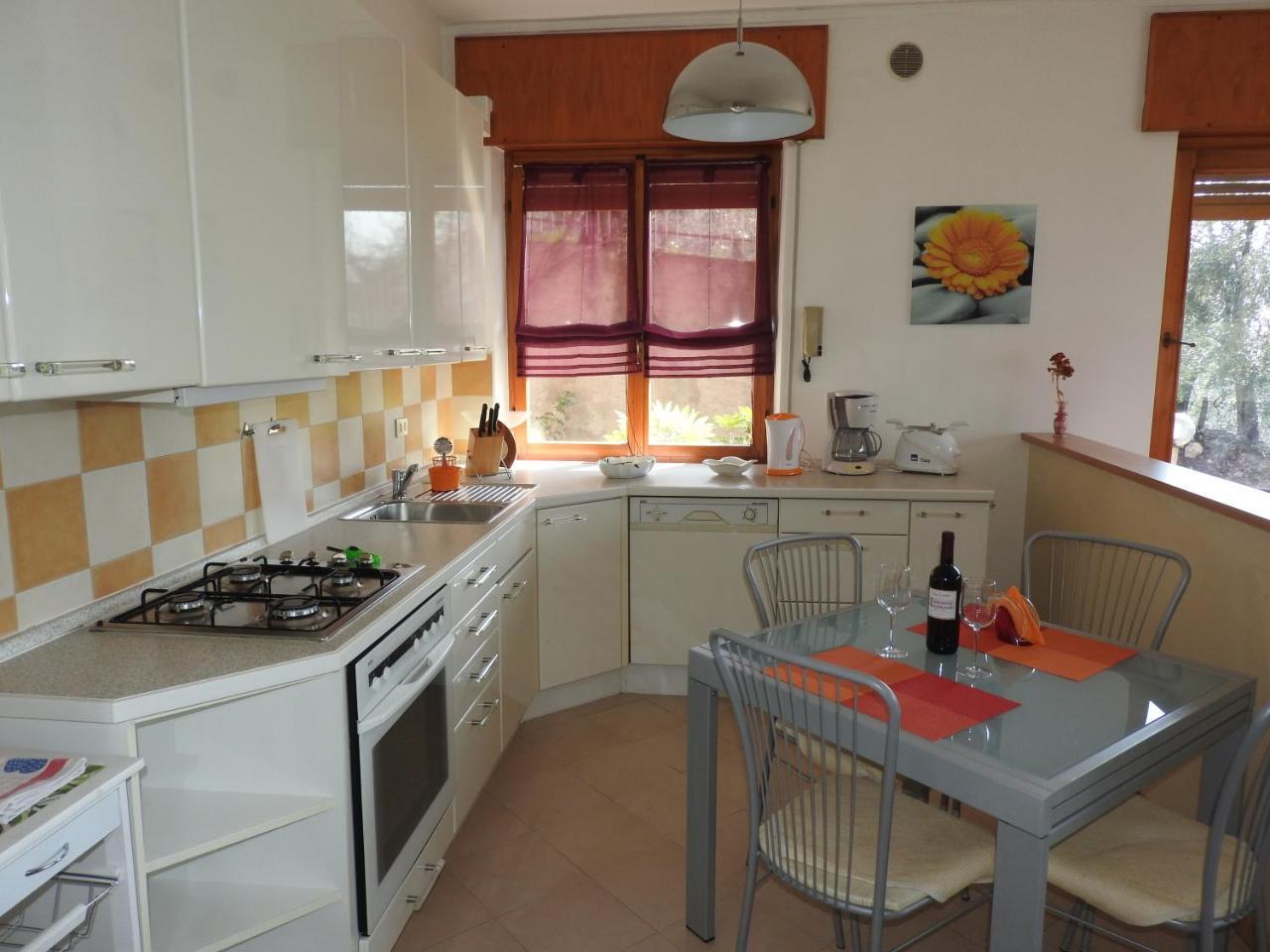 Casa Sant'Antonio Apartment Malcesine Bagian luar foto
